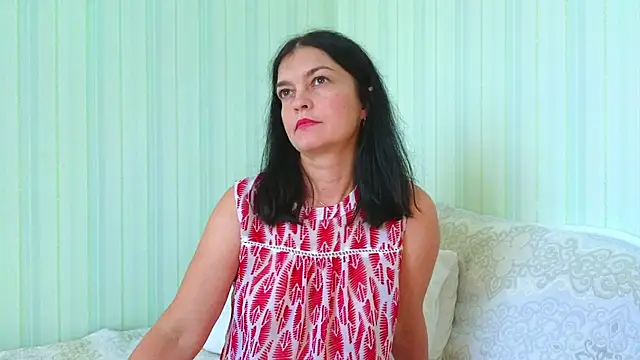 Chat +18 de _Lily_ ao vivo