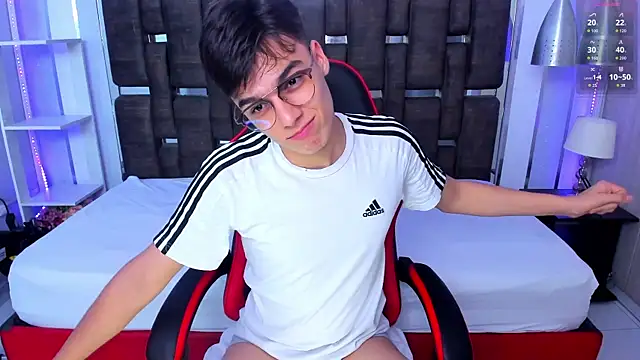 XXX chat uživo modela Gerony_