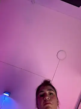 Онлайн чат XXX Angel1__