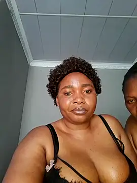 theplayfulmaid's Live XXX Chat