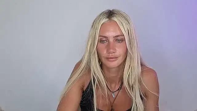 Elsa_24 Live XXX Chat