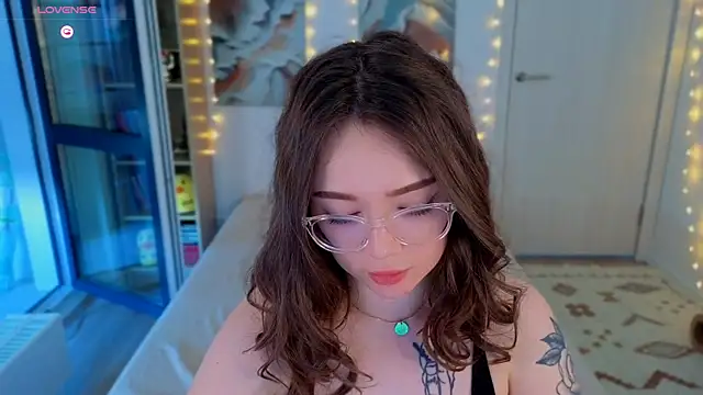 Chatroom XXX en direct de MilenaSaint