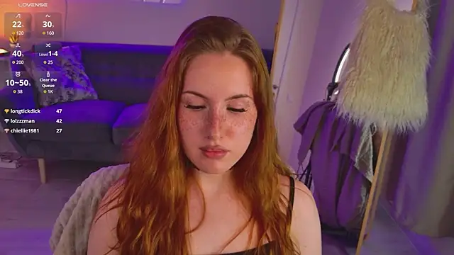 Chatroom XXX en direct de ChloeAster
