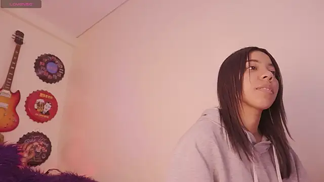 Czat XXX na żywo – madelyn_rose_