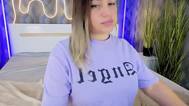 Živý XXX chat JuicyMillena