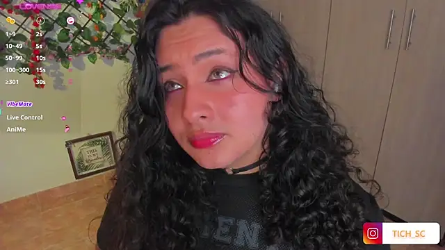 Chat XXX ao vivo de TICH____