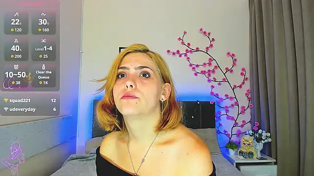 Chat +18 de DellaRows ao vivo