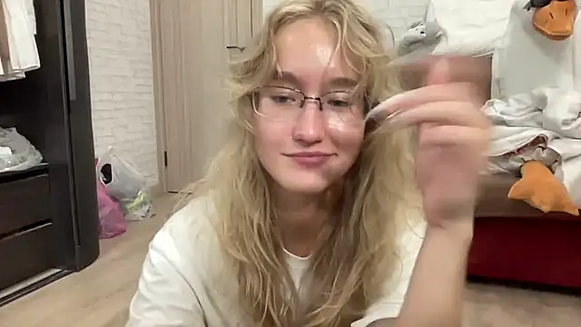 MissMillyx 即時 XXX 聊天
