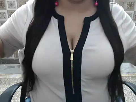 Surjeet_Kaur's Live XXX Chat
