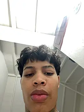 Chat +18 de Sr-Juankofc ao vivo