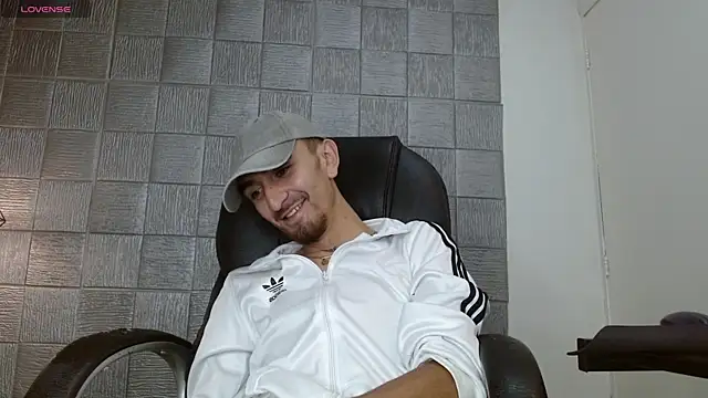 Chatroom XXX en direct de MykeCastle