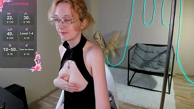 LunaTerry live XXX chat