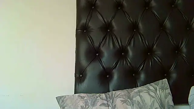 indianaphrodite1 Live XXX-chat