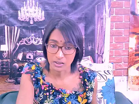 IndianRebel4u2Luv's Live XXX Chat