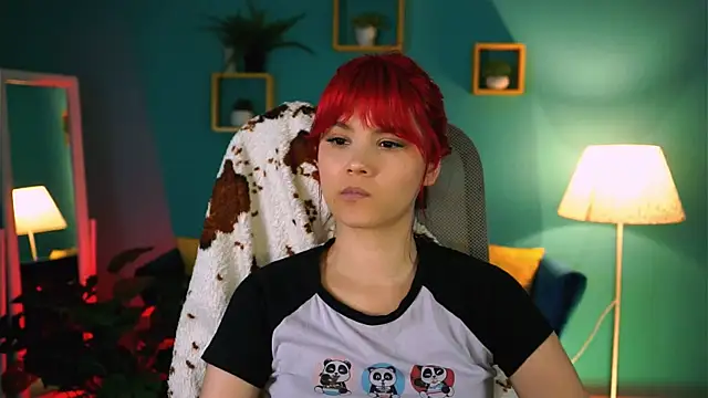 EvaThopson Adlı Modelin Canlı XXX Sohbeti