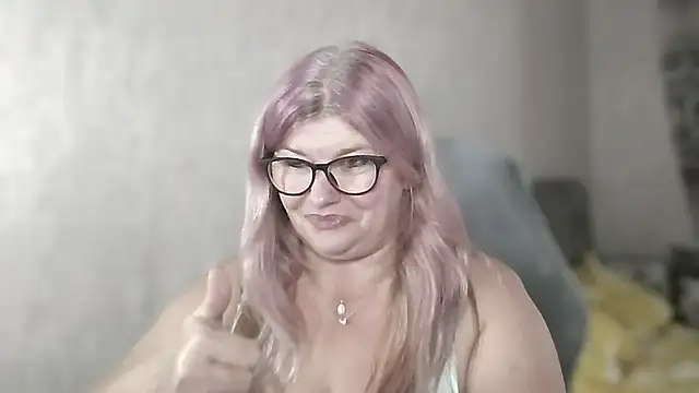 Diana_49's Live XXX Chat