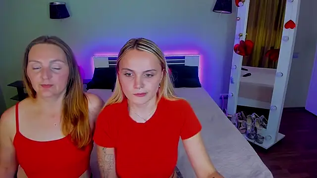 XXX chat uživo modela MagicEyess