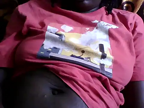 lucyswee Chat XXX live