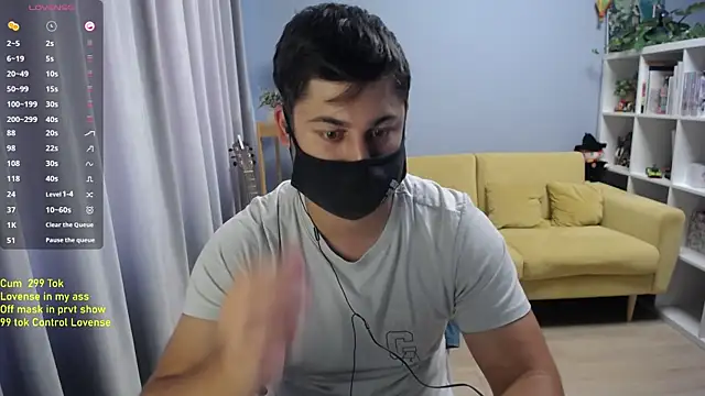 Tomguys Live XXX-Chat
