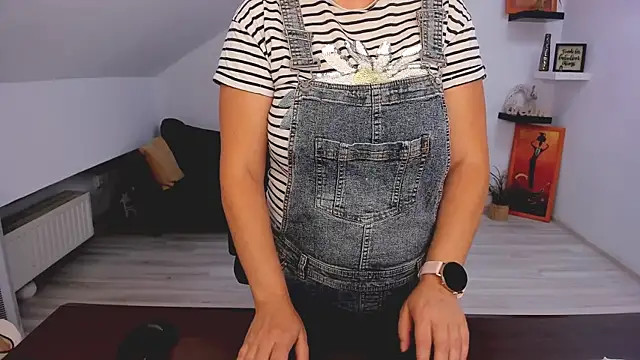 LollaGirl Live XXX-chat