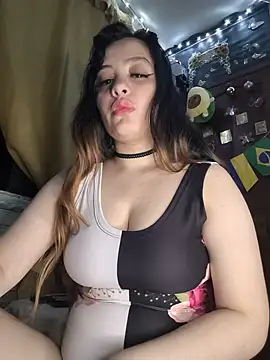 WanOn3Fanny: онлайн-секс-чат