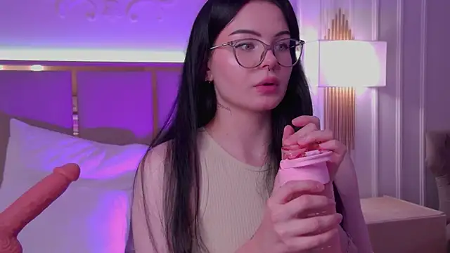 CindyMil Live XXX-chat