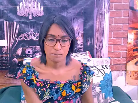 دردشة IndianRebel4u2Luv الجنسية المباشرة