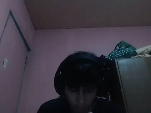 Kyoshi_19 Adlı Modelin Canlı XXX Sohbeti