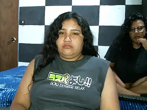 Valery-Khloe Pertunjukan Webcam