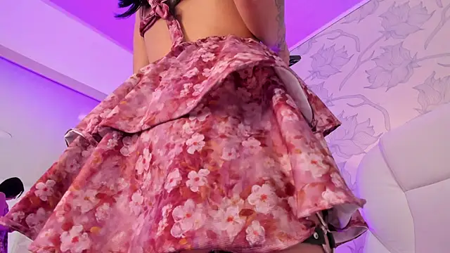 Chat XXX en directo de Julietta_33