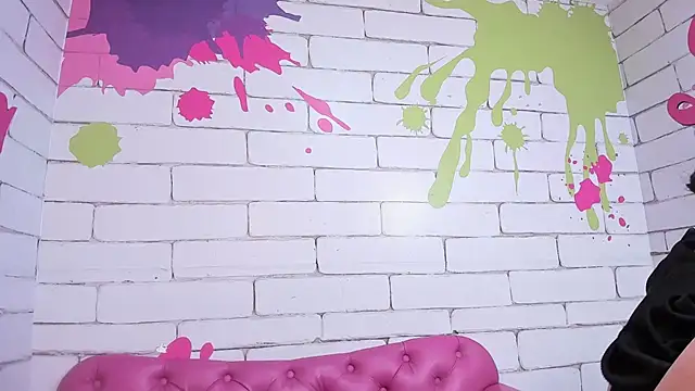 AriaMoonnn's Live XXX Chat
