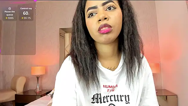 TyraKayne Chat XXX live