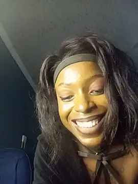 Candice18xxxx Chat XXX in diretta