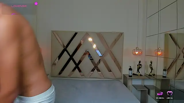 Czat XXX na żywo – Anyelo_Twink