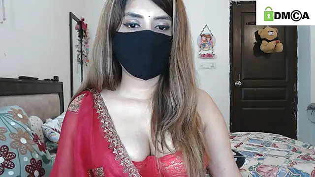 Meadows_Rainn Live XXX Chat