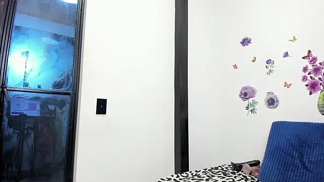bonnyy26 élő XXX-chatje