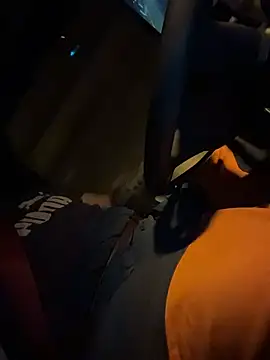 Groscul6938 élő XXX-chatje
