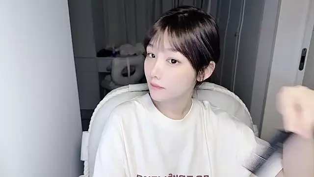 Ccc7-'s Live XXX Chat