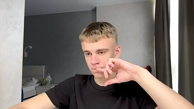 SoloFury – Live XXX-chat