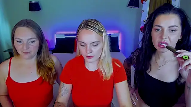 MagicEyess XXX чат на живо