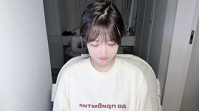 Ccc7-'s Live XXX Chat