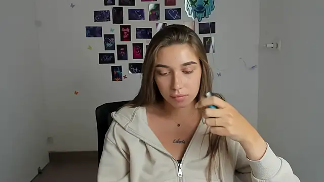 NikaMystic's Live XXX Chat