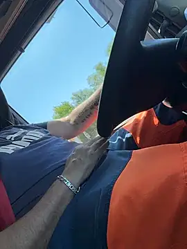 Groscul6938 现场XXX聊天