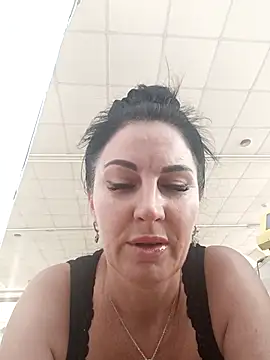 Sweaty20 élő XXX-chatje