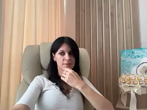 InjaAtHome Live XXX-chat