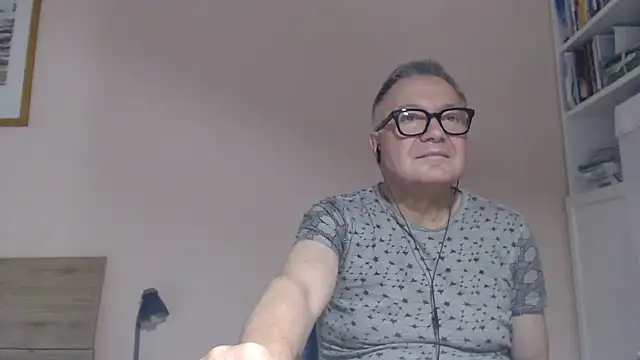 YOU6me Chat XXX live