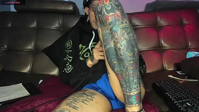 jhonny__ackerman's Live XXX Chat