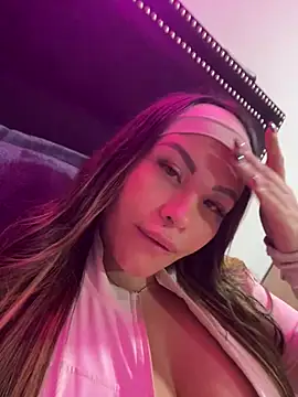 XXX chat uživo modela sexyyykloee