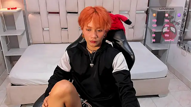 Eriol_'s Live XXX Chat