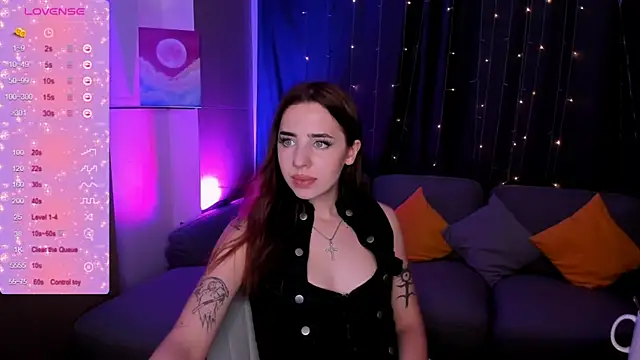 CharliGrace_ élő XXX-chatje